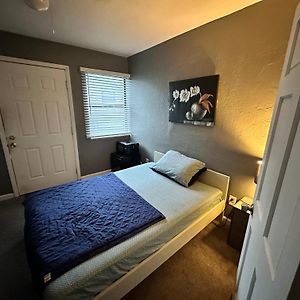 Downtown Private Deluxe Room